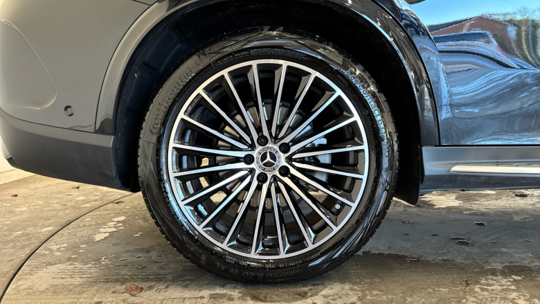 Mercedes-Benz GLC 300d 4Matic AMG Line Premium + 5dr 9G-Tronic Diesel Estate